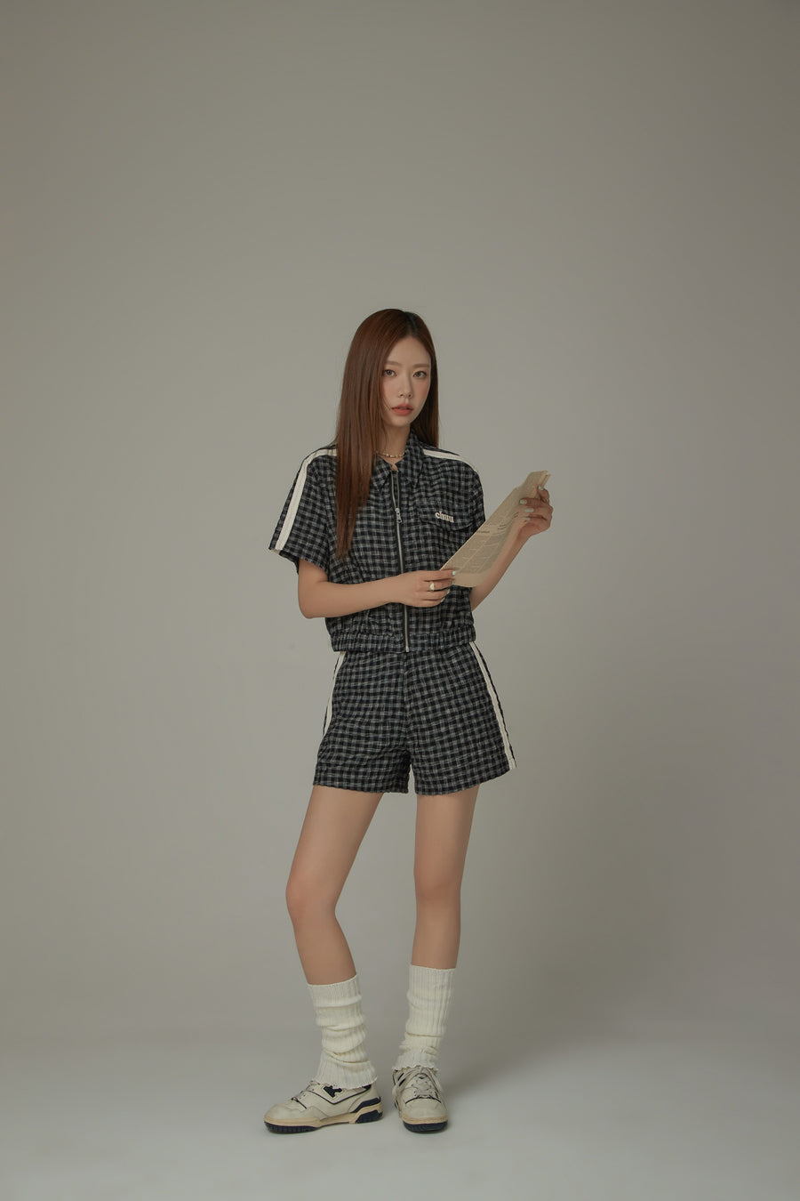 CHUU Check Zip-Up Short Sleeve Jacket