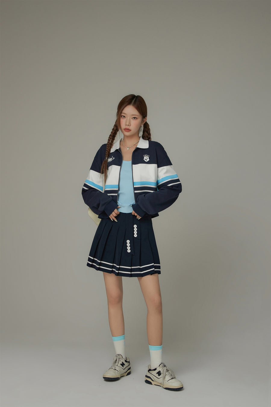 CHUU Logo Sporty Zip-Up Boxy Jacket