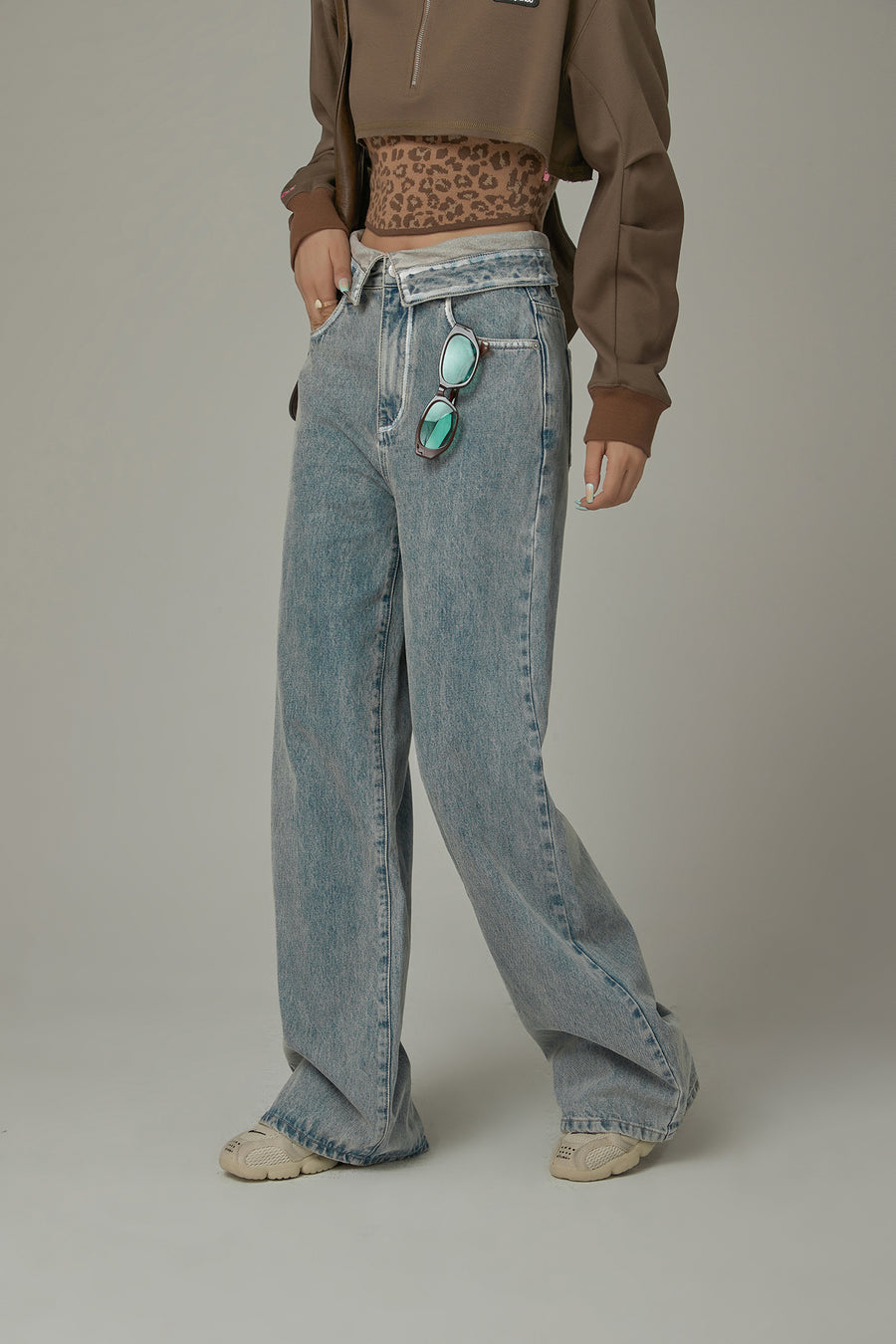 CHUU Folded Waist Collar Washed Wide Jeans