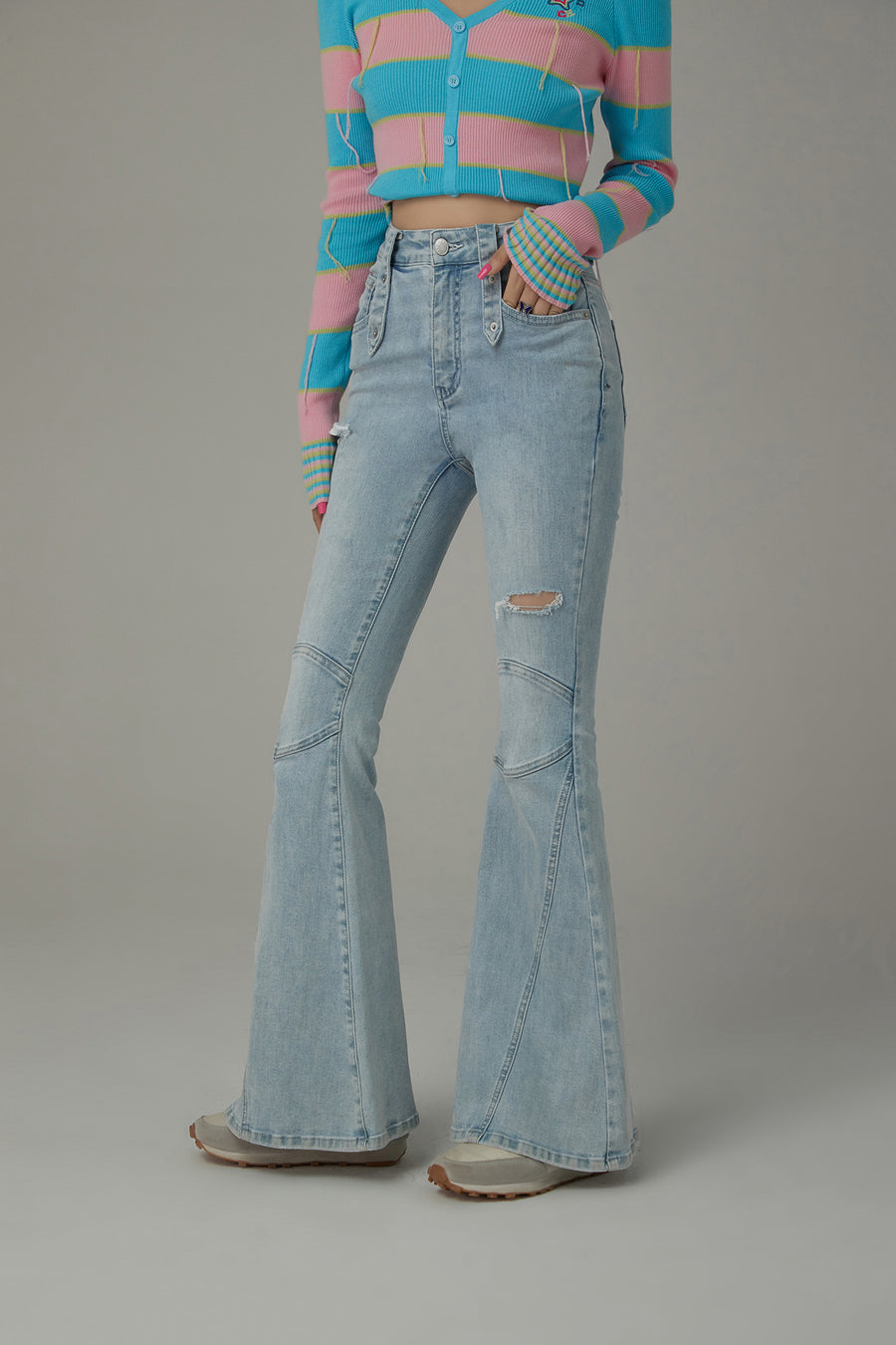 CHUU Stitch Distressed Bootcut Denim Jeans