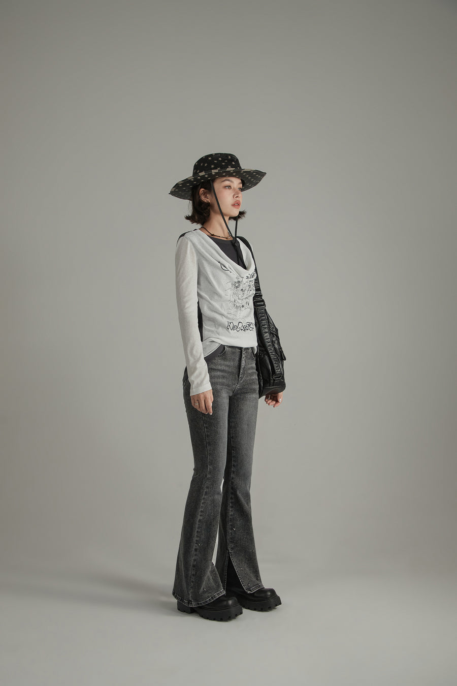 CHUU Washed Bootcut Denim Jeans