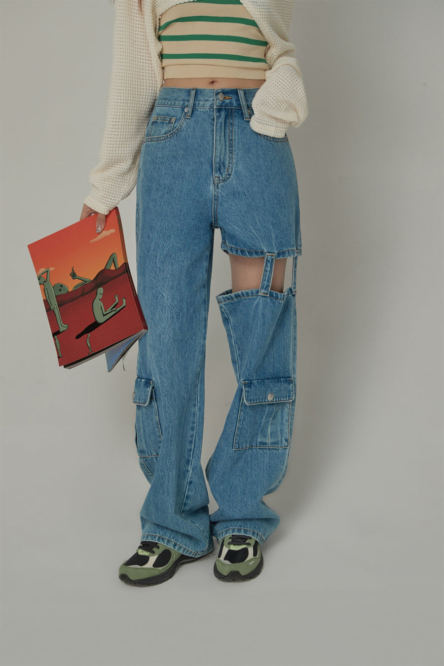 CHUU Straight High Waisted Leg Cutout Denim Jeans