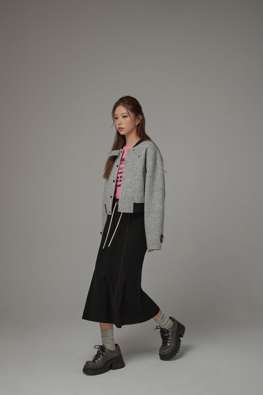 CHUU Raglan Two Toned Jacket