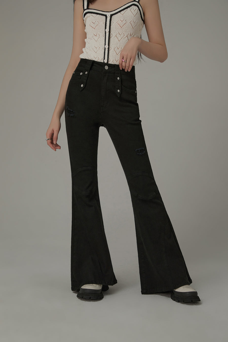 CHUU Stitch Distressed Bootcut Denim Jeans