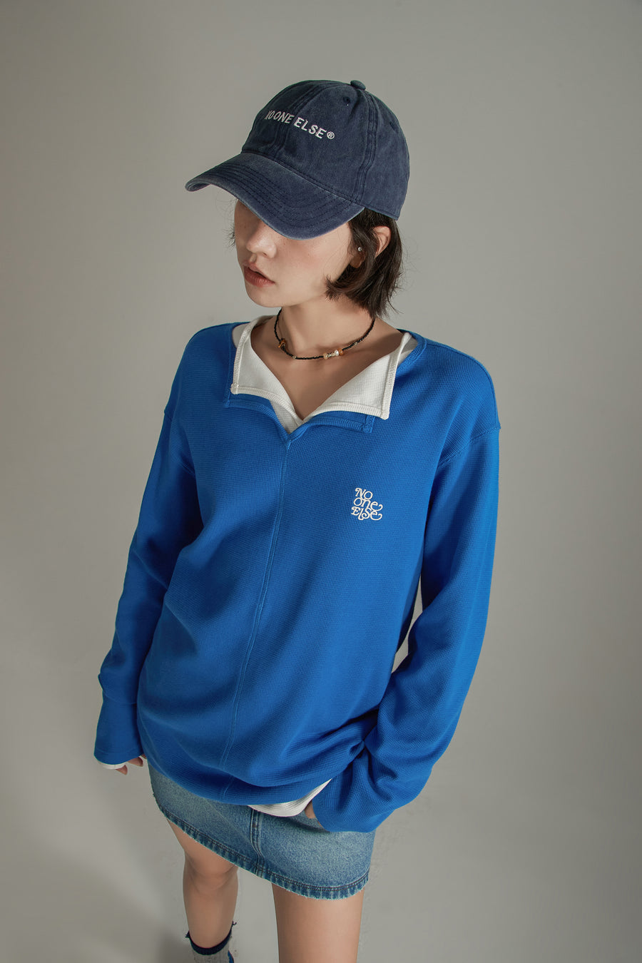 CHUU Logo Basic Open Collar Long Sleeve T-Shirt