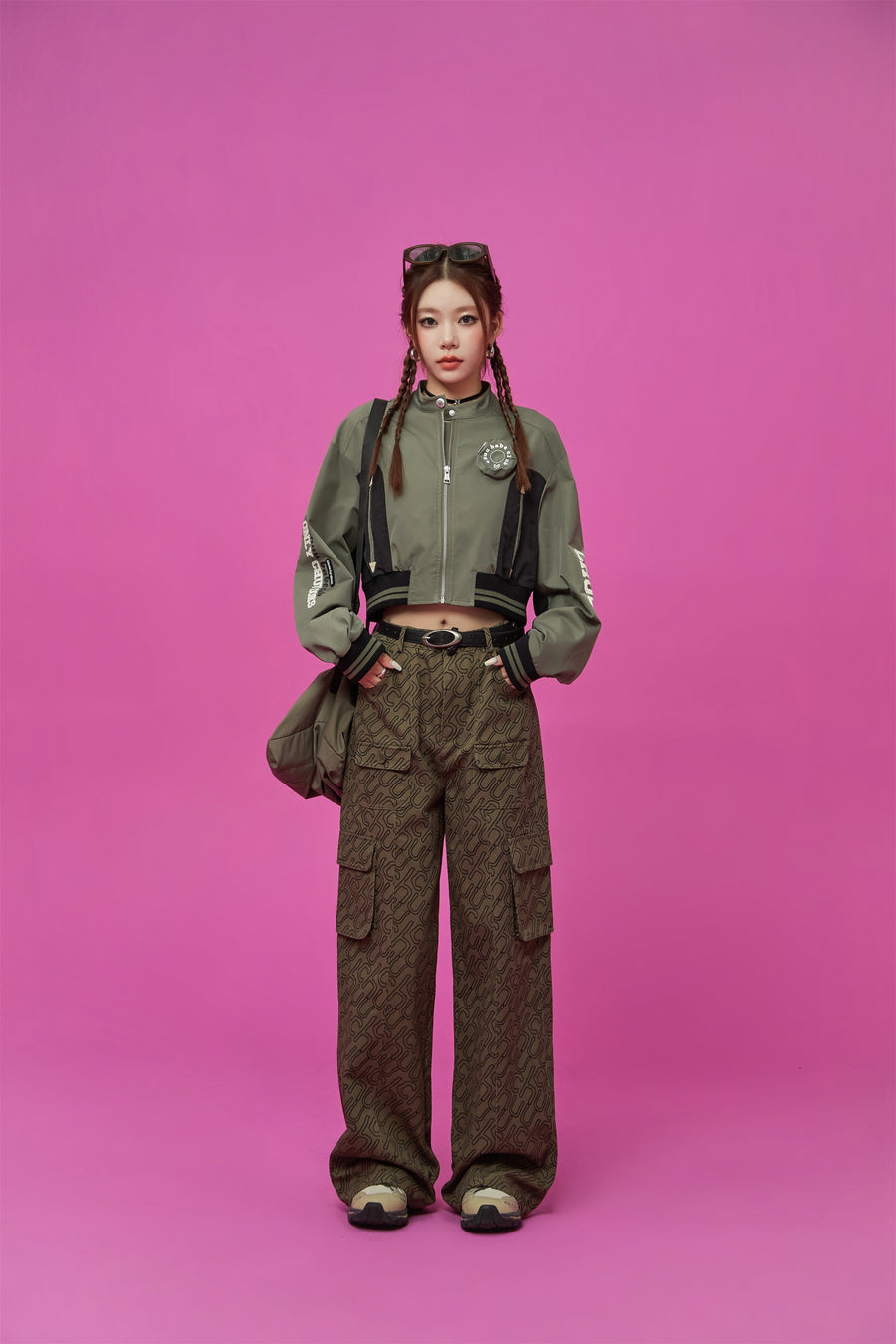 CHUU Logo Varsity Crop Jacket