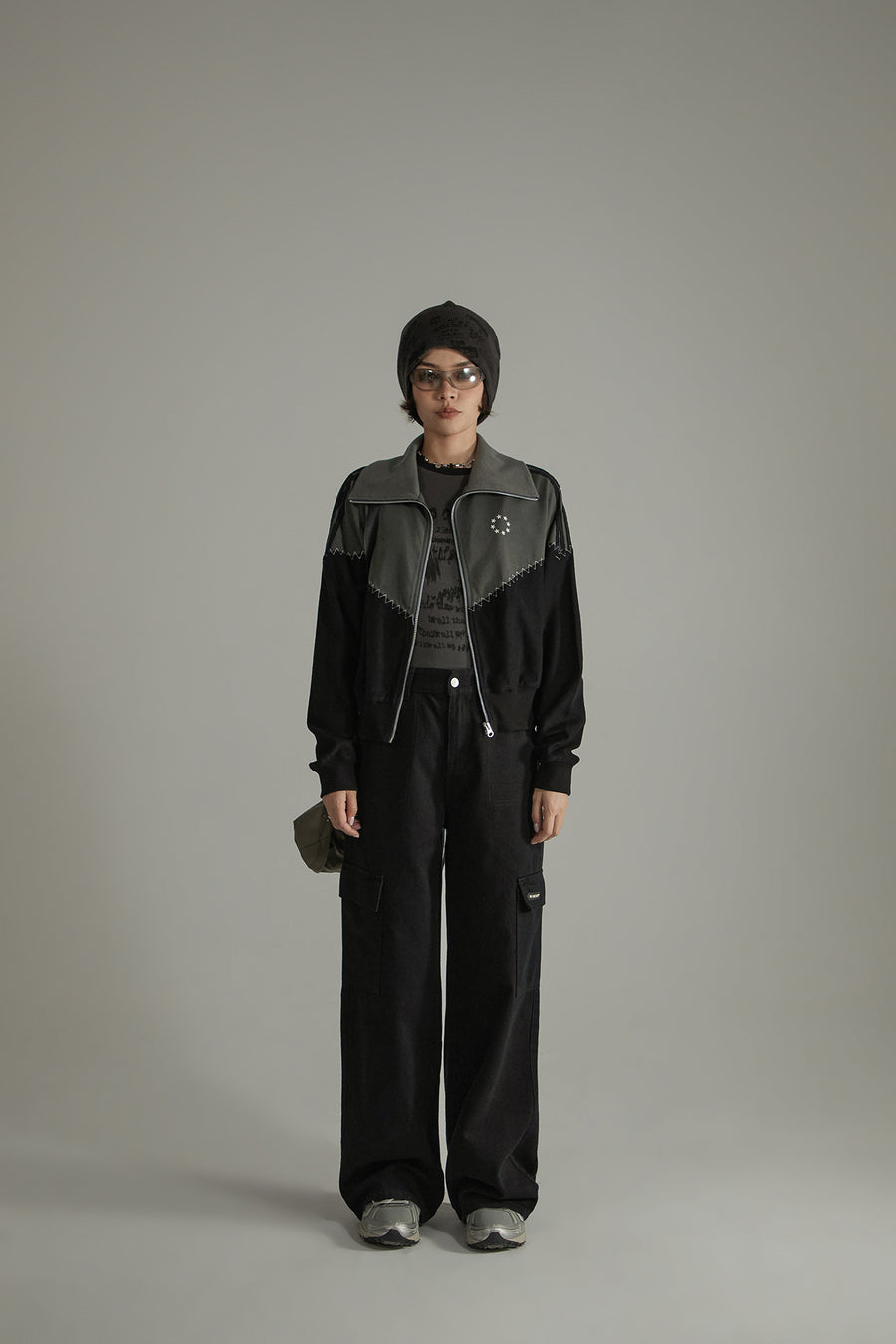 CHUU Stitch Color High Neck Zip-Up Jacket