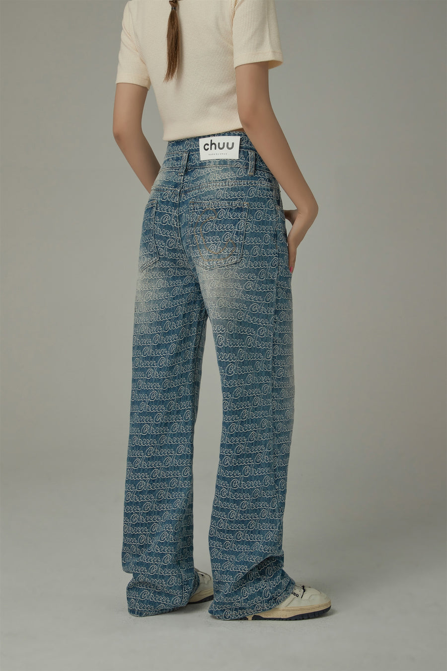 CHUU Waist Slit Wide Straight Denim Jeans