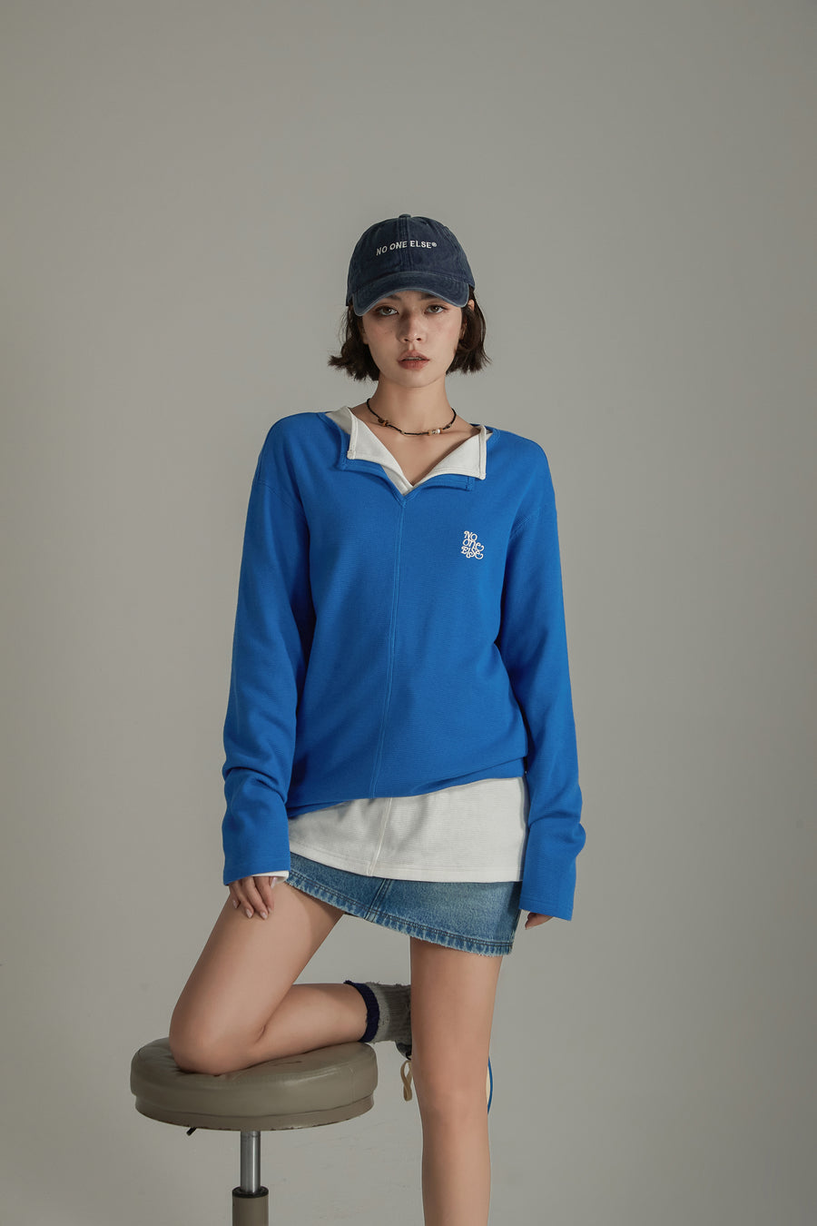 CHUU Logo Basic Open Collar Long Sleeve T-Shirt