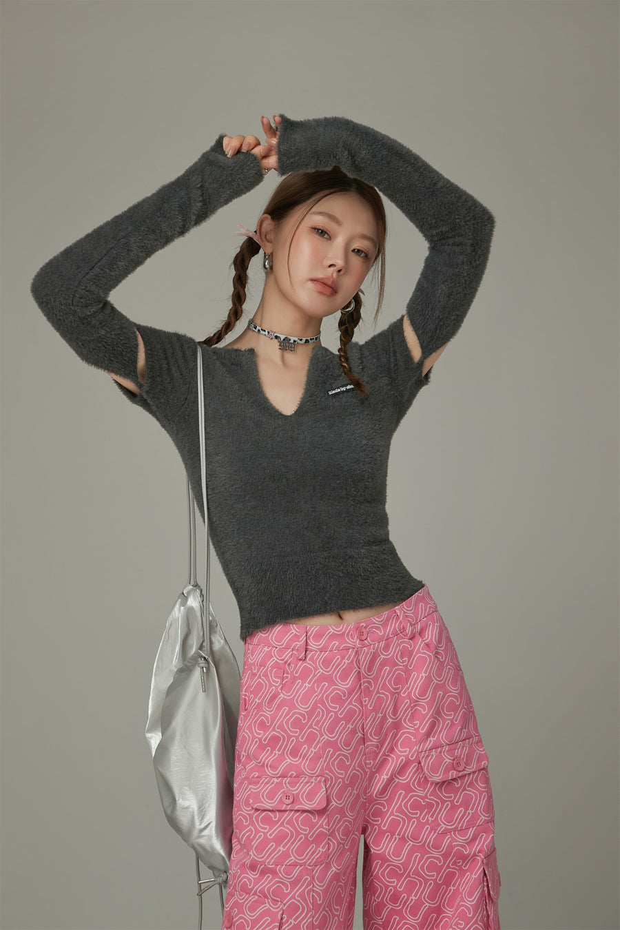 CHUU Sleeve Slit Knit Top