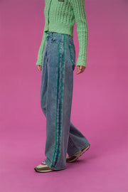 Frayed Denim Color Lined Straight Jeans