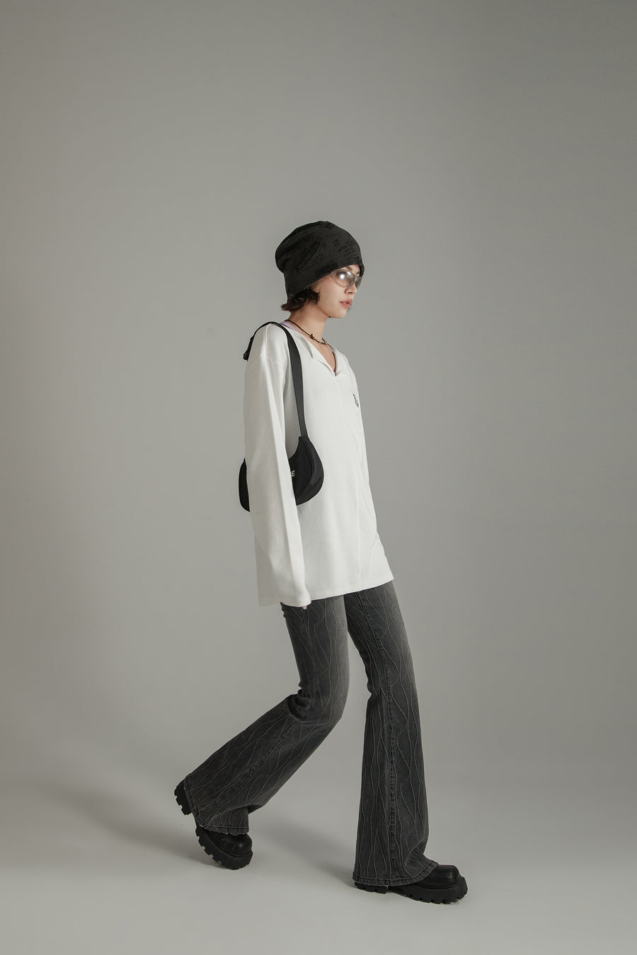 CHUU Logo Basic Open Collar Long Sleeve T-Shirt