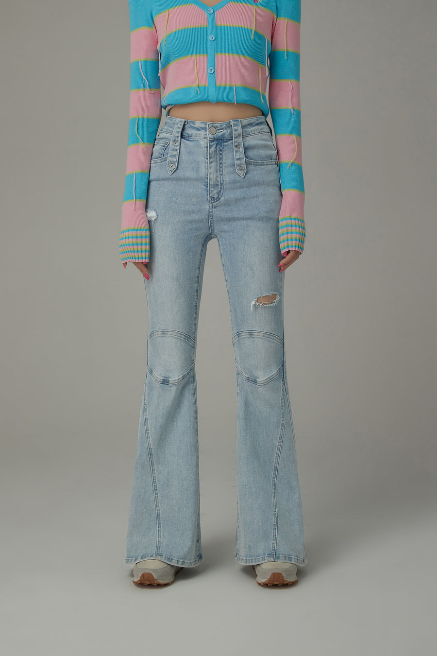 CHUU Stitch Distressed Bootcut Denim Jeans