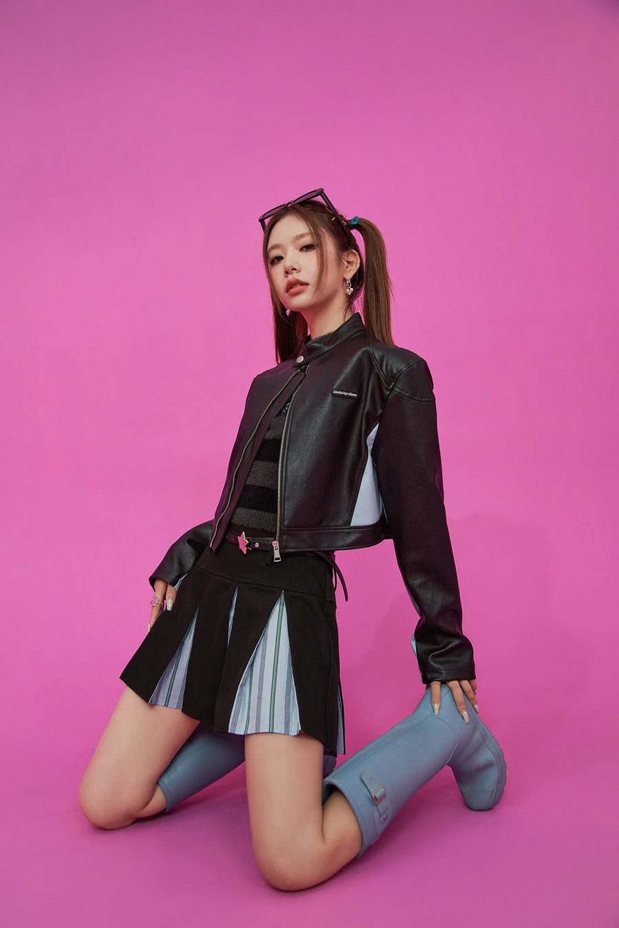 CHUU Two Toned Leather Crop Jacket
