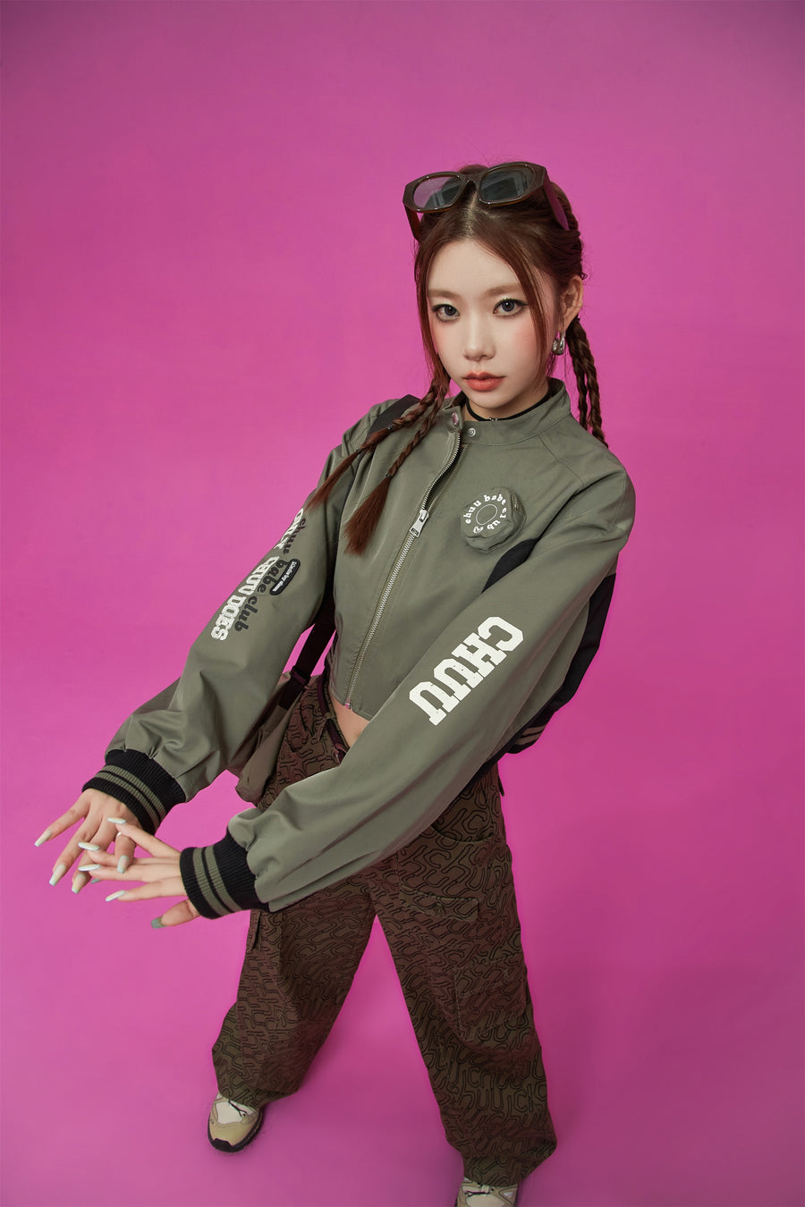 CHUU Logo Varsity Crop Jacket