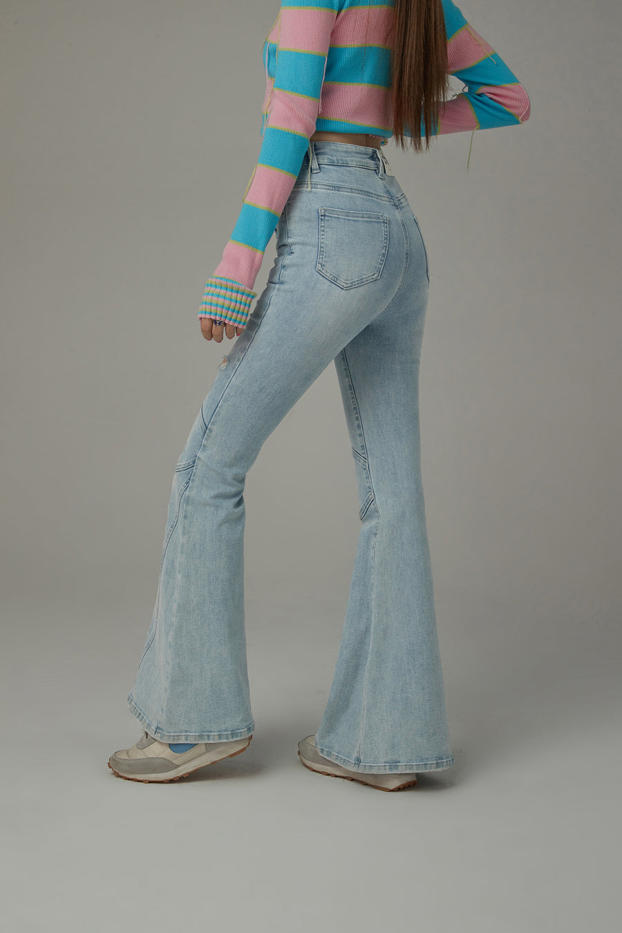 CHUU Stitch Distressed Bootcut Denim Jeans