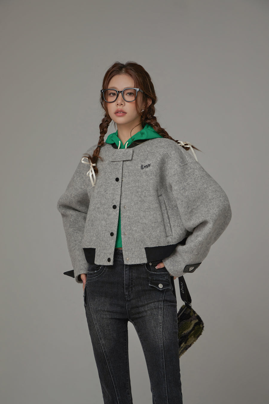 CHUU Raglan Two Toned Jacket