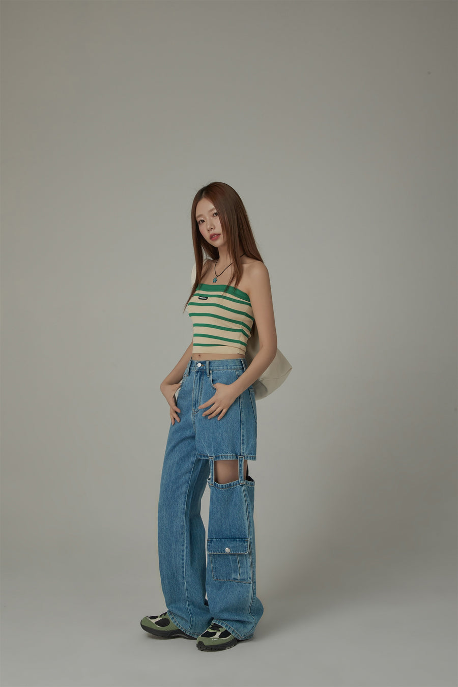 CHUU Straight High Waisted Leg Cutout Denim Jeans