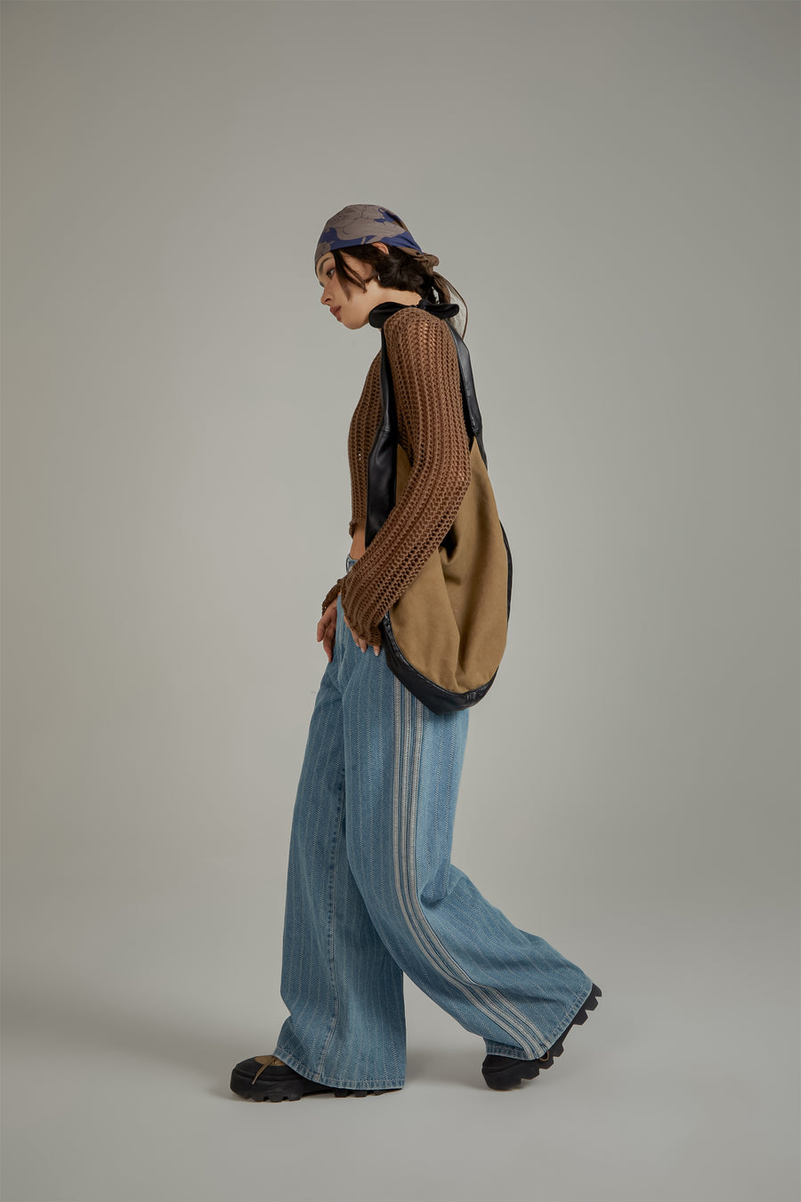CHUU Color Striped Wide Leg Denim Jeans