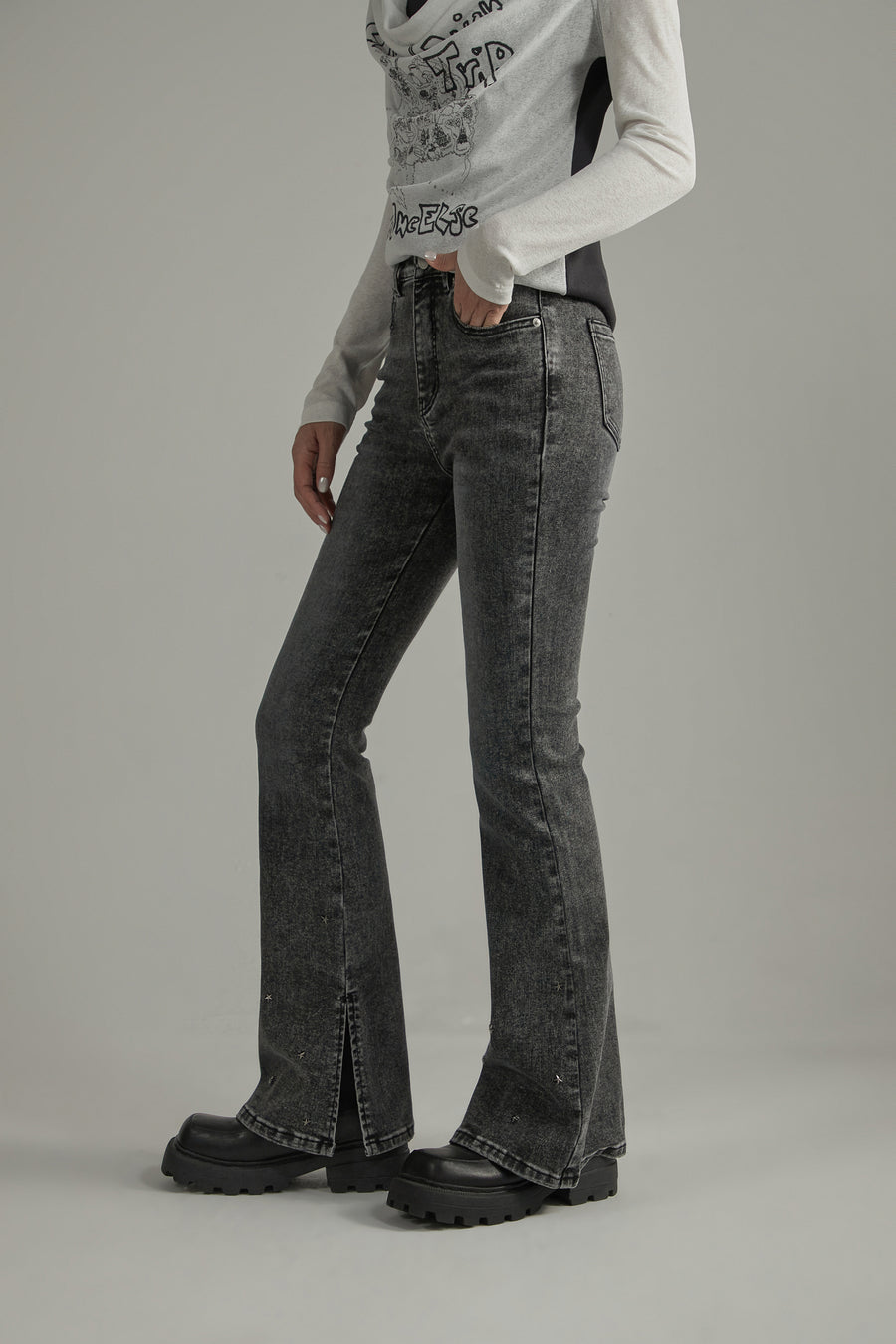 CHUU Washed Bootcut Denim Jeans