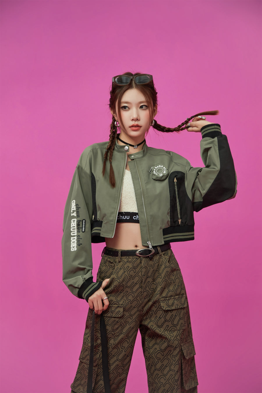CHUU Logo Varsity Crop Jacket