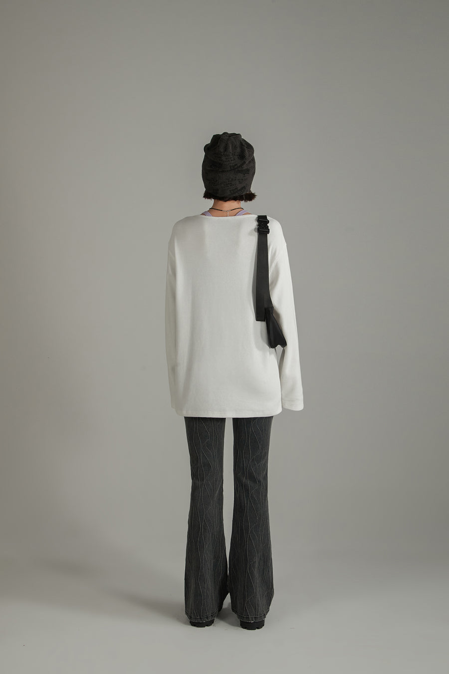 CHUU Logo Basic Open Collar Long Sleeve T-Shirt