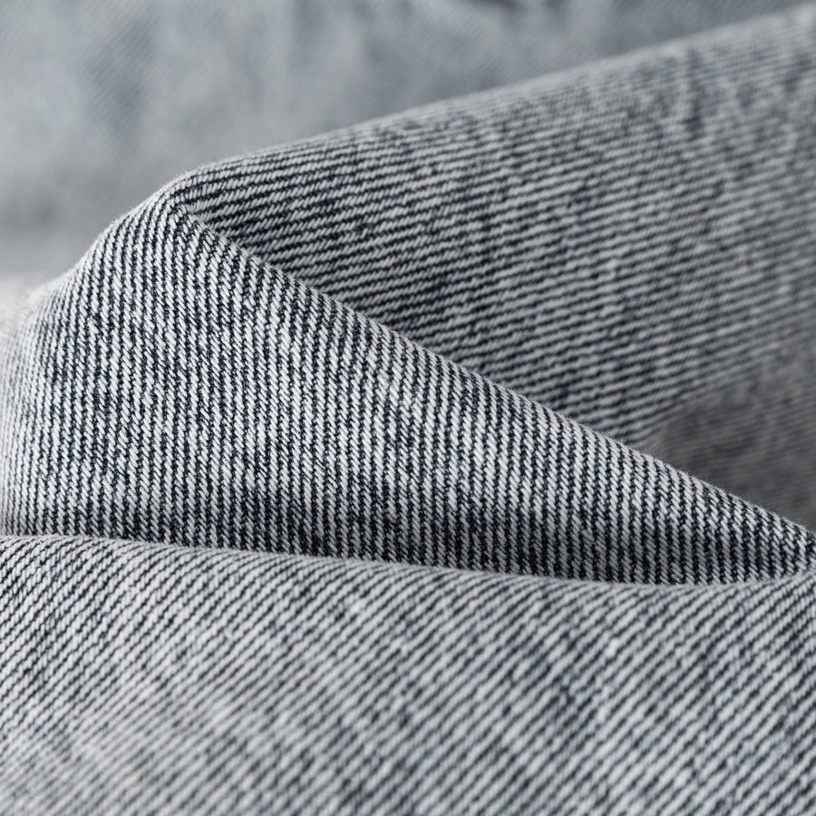 CHUU High Waist Colorblocked Double Button Illusion Straight Jeans