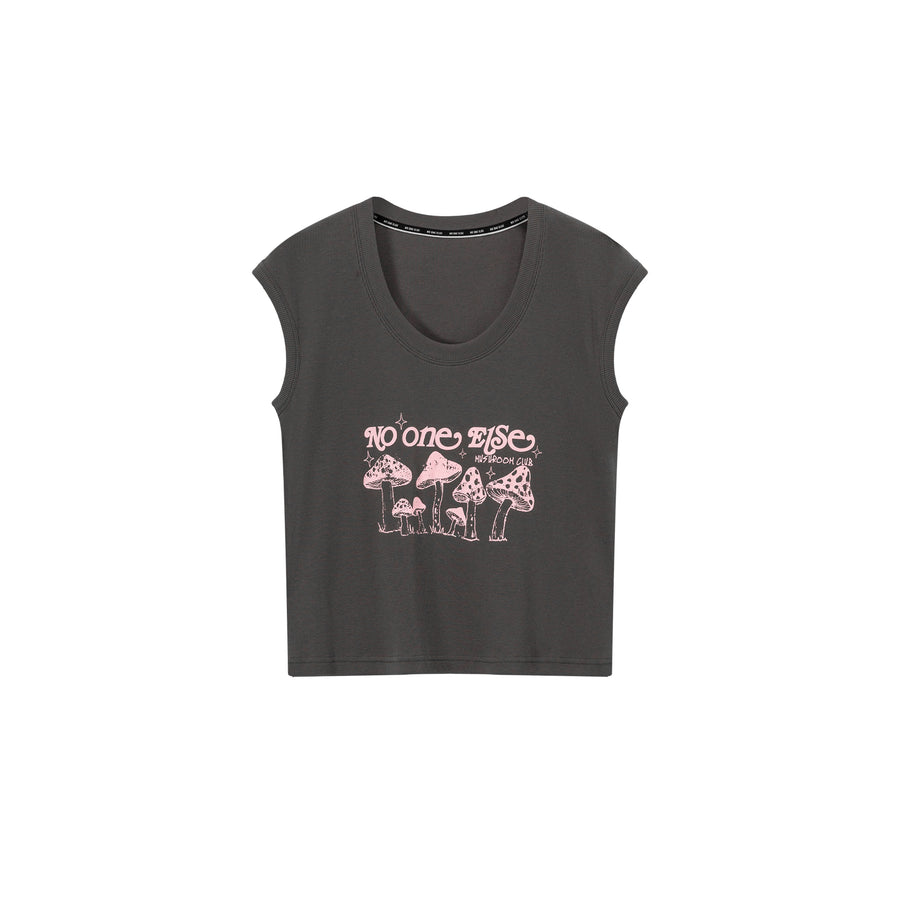 CHUU U-Neck Mushroom Club T-Shirt