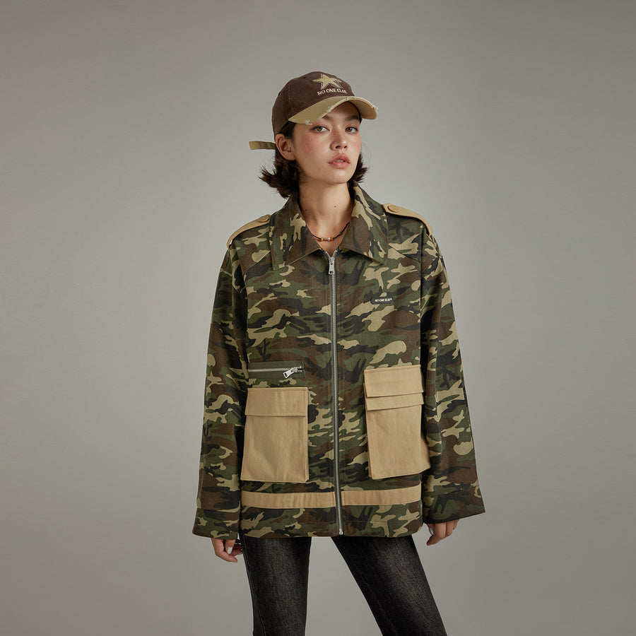CHUU Pocket Camouflage Zip-Up Jacket