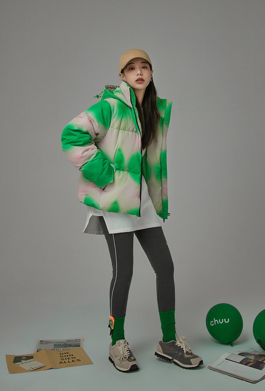 CHUU Neo Graphic Design Padded Jacket