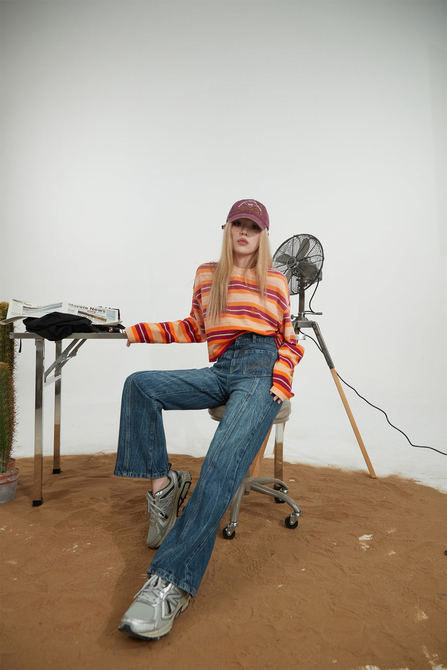 CHUU Front Pockets Straight Denim Jeans