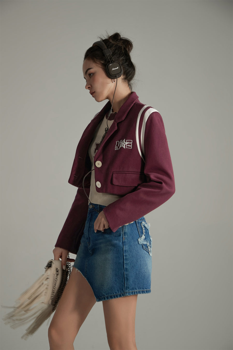 CHUU Cropped Varsity Jacket