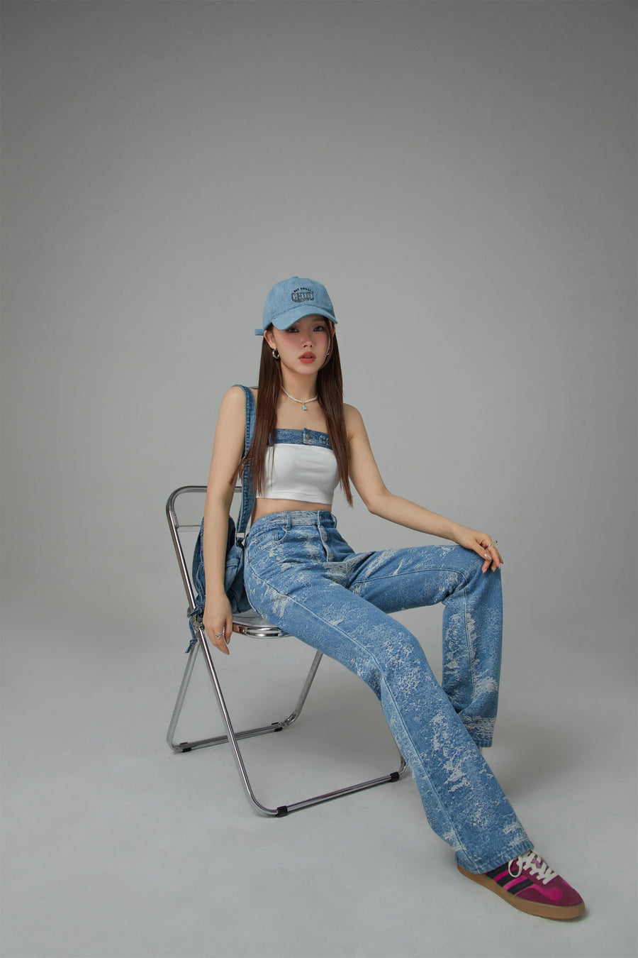 CHUU Washed Denim Straight Jeans