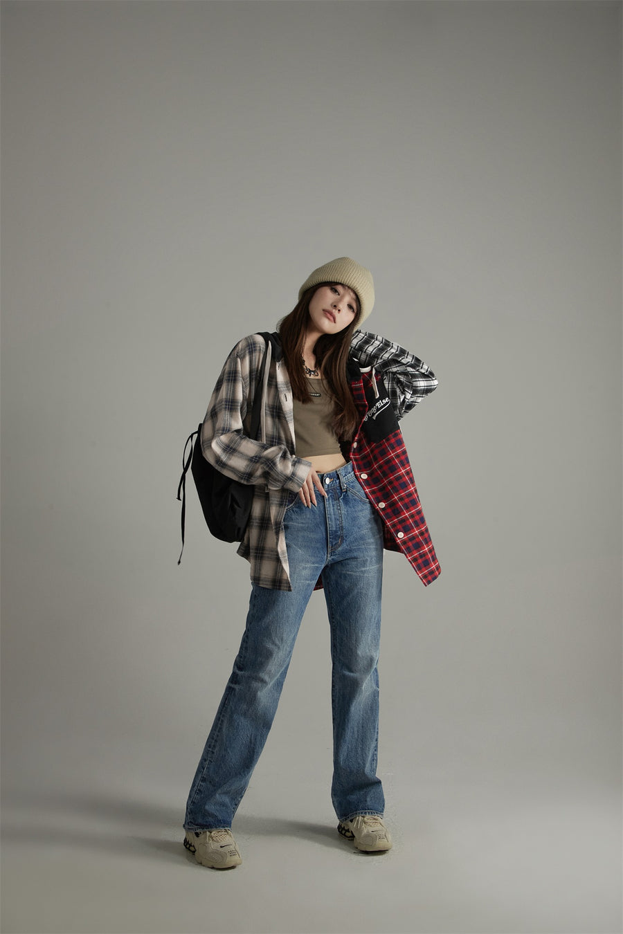 CHUU High-Waisted Washed Straight Jeans