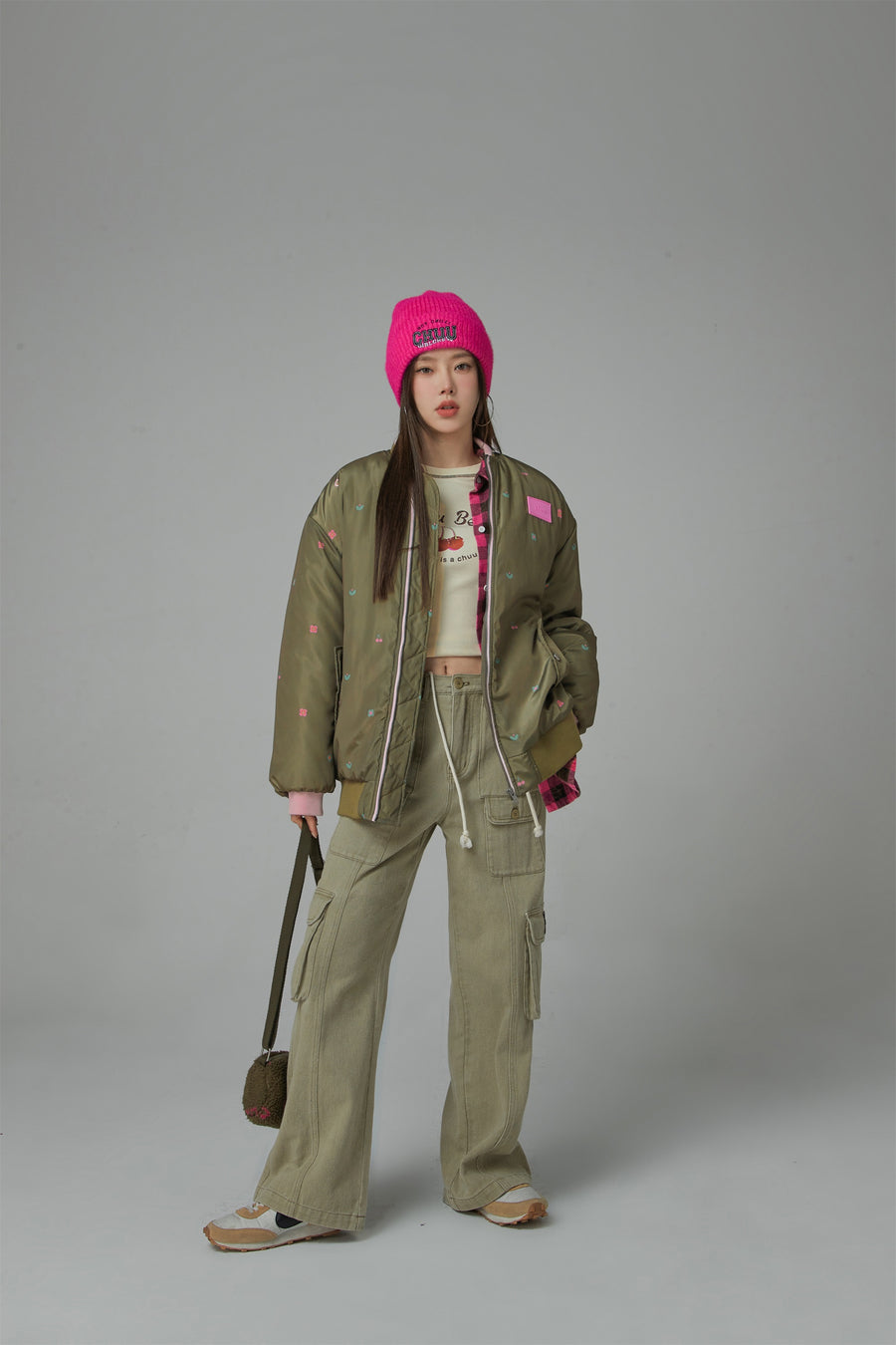 CHUU Love The Moment Floral Jacket