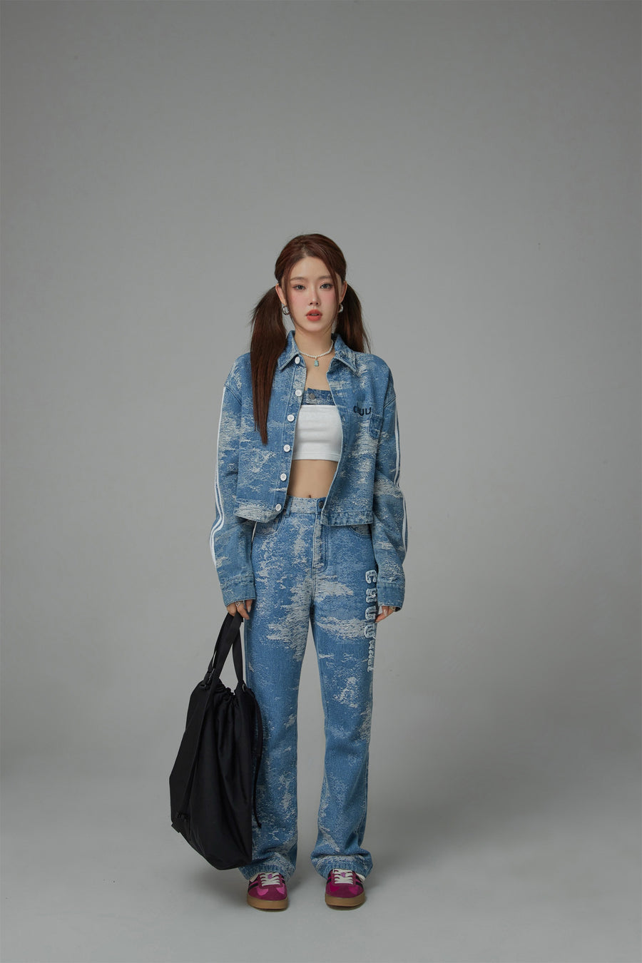 CHUU Washed Denim Straight Jeans