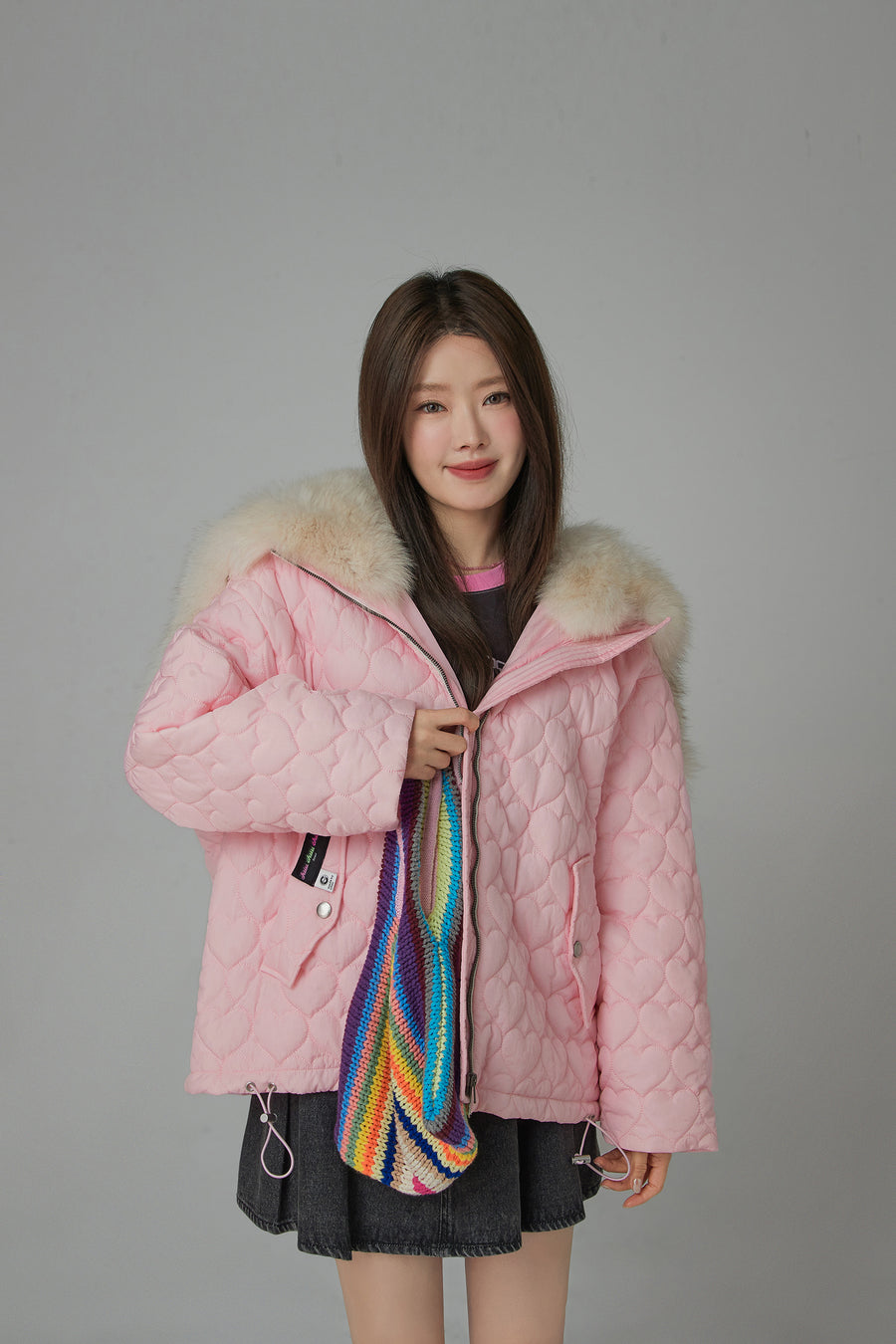 CHUU Fur Hoodie Heart Quilted Jacket