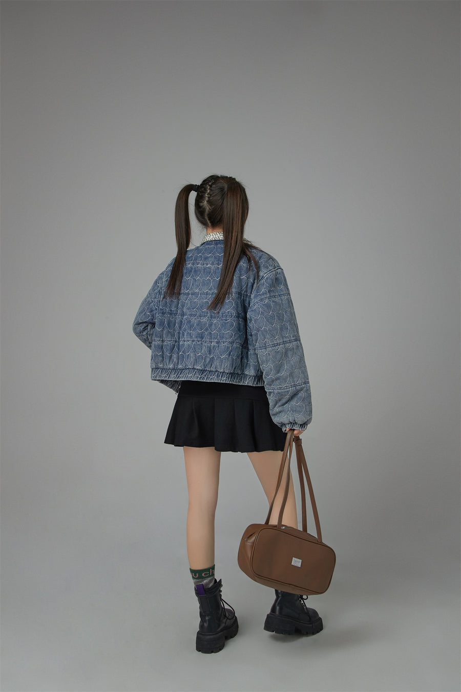 CHUU Heart Print Zip-Up Denim Jacket