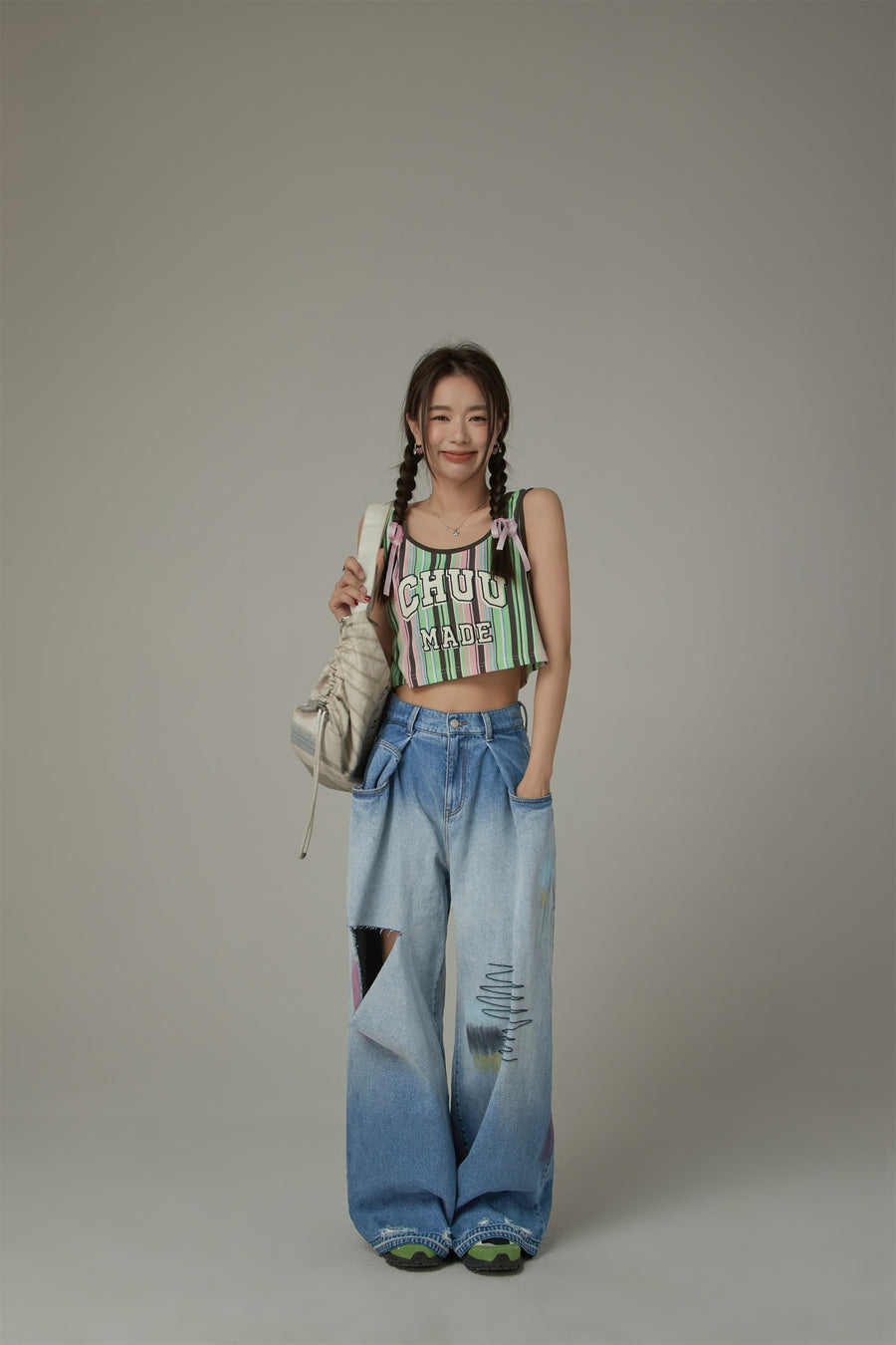 CHUU Distressed Wide Denim Jeans