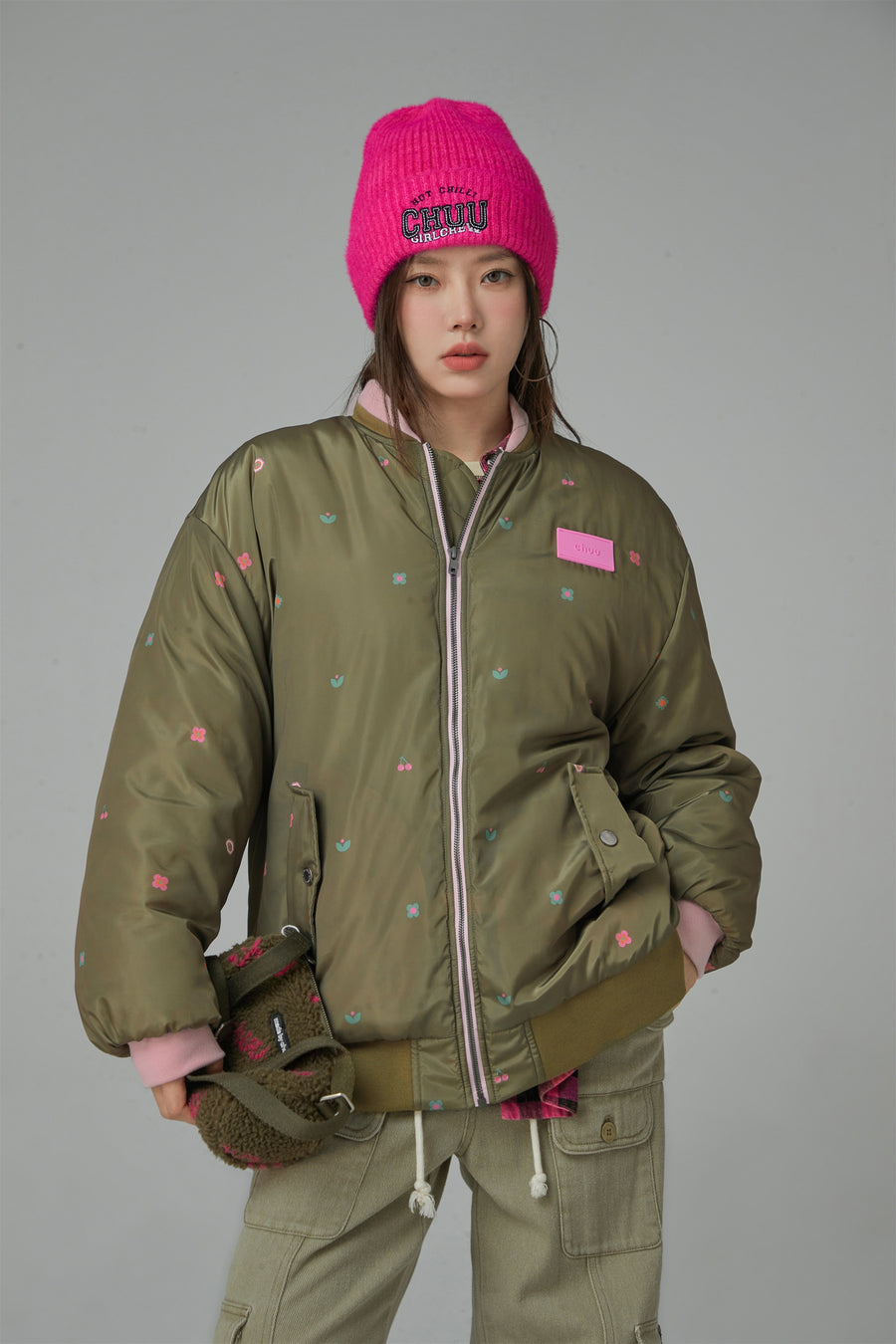 CHUU Love The Moment Floral Jacket