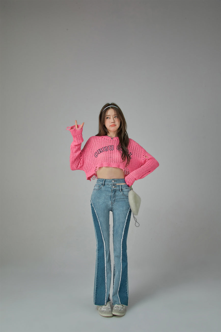 CHUU Two-Toned Cut Slit Bootcut Jeans