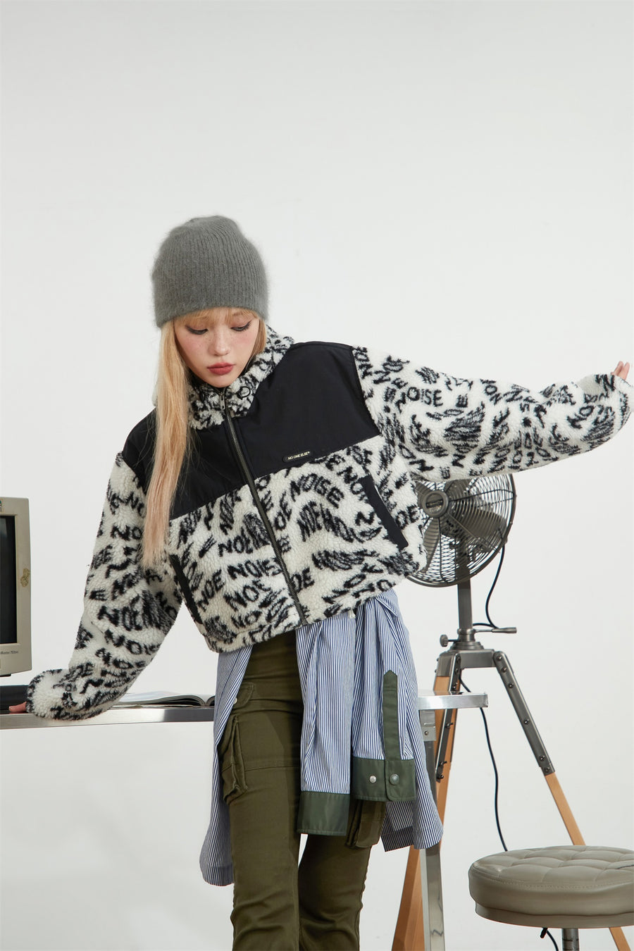 CHUU Sporty Hoodie Fleece Crop Jacket