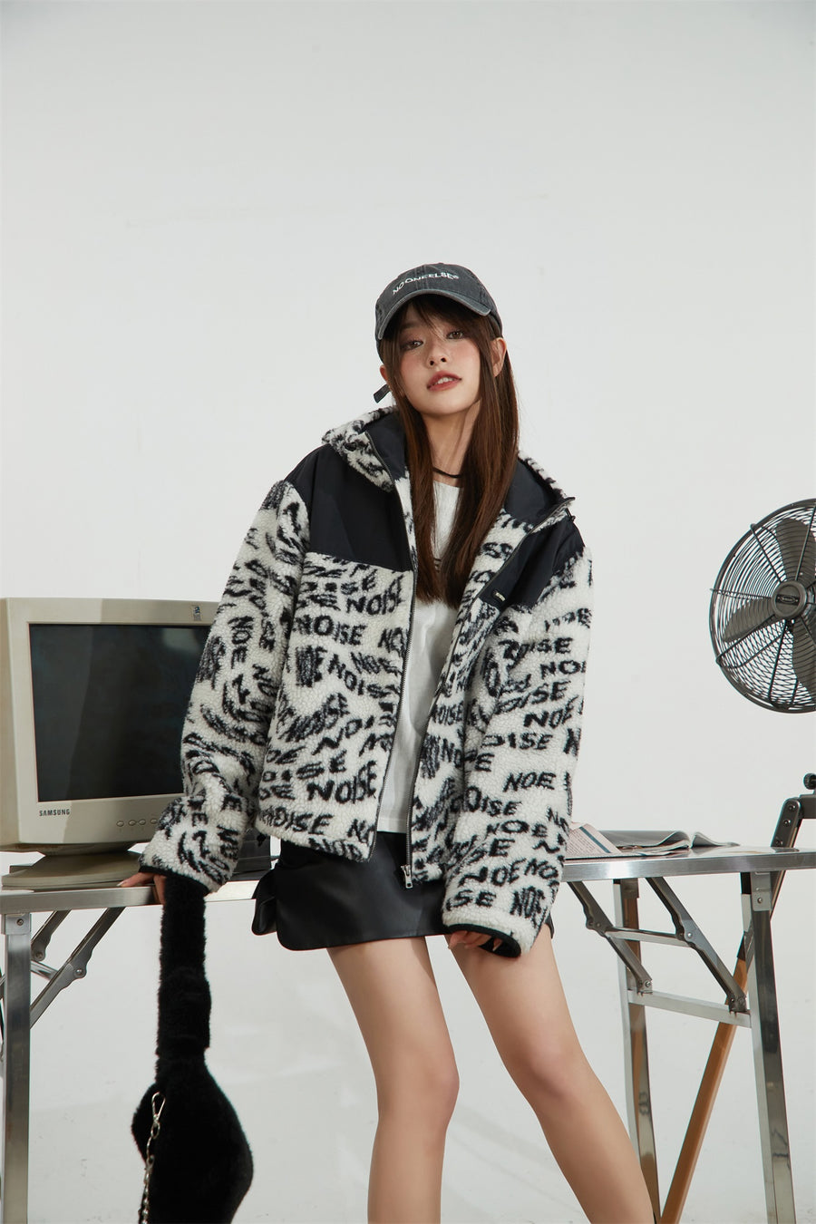 CHUU Sporty Hoodie Fleece Crop Jacket