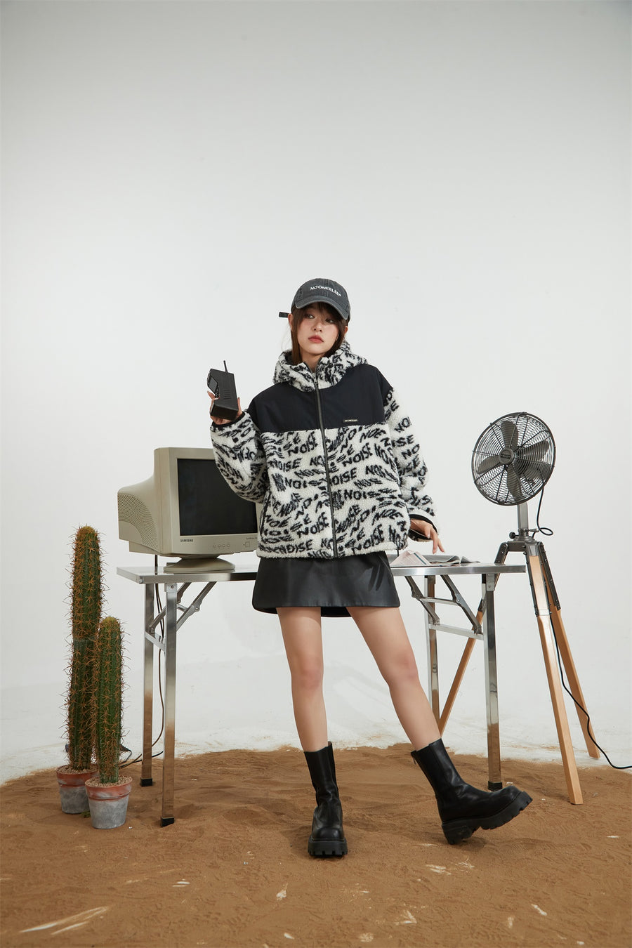 CHUU Sporty Hoodie Fleece Crop Jacket