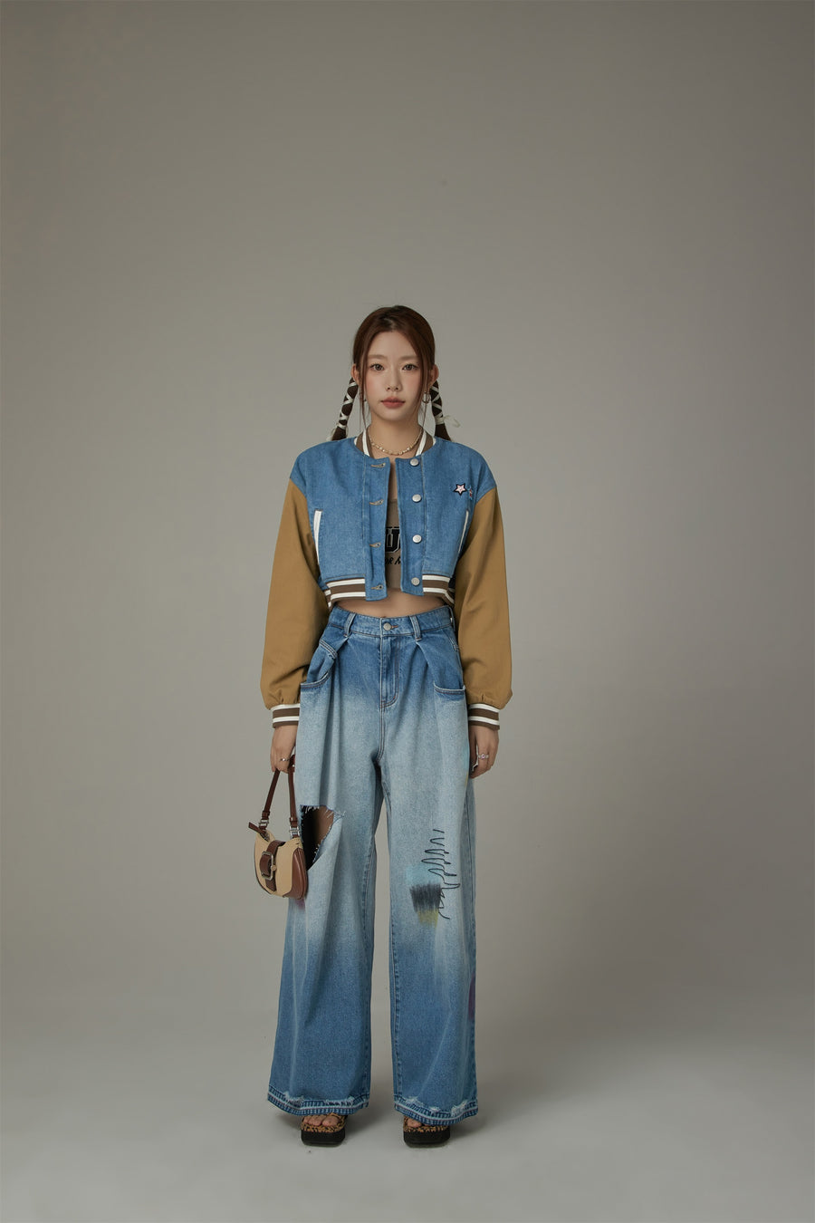 CHUU Color Matching Varsity Cropped Jacket