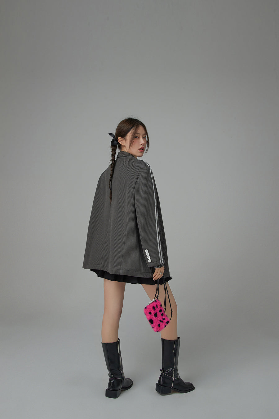 CHUU Head Up Vintage Loose-Fit Jacket