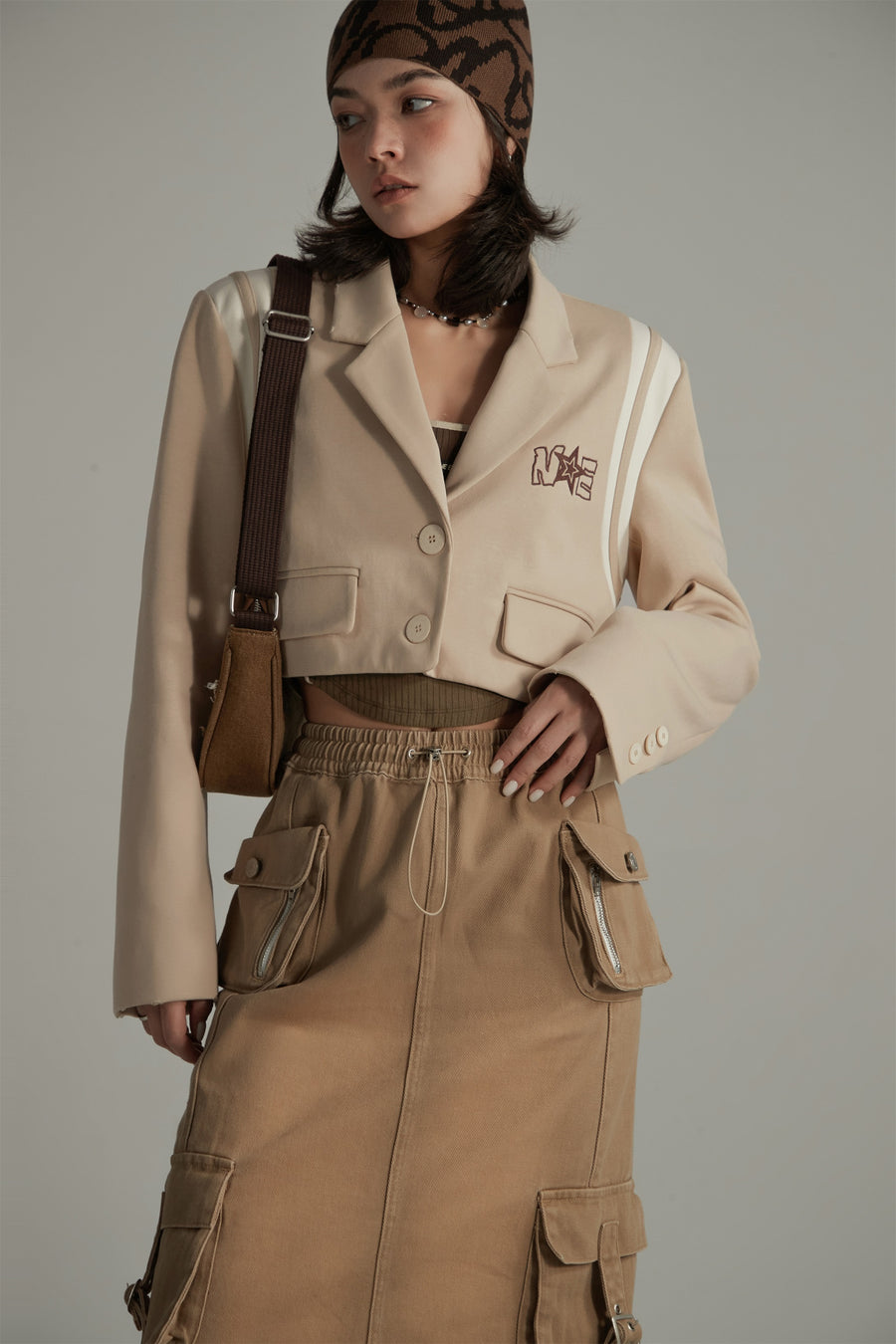 CHUU Cropped Varsity Jacket