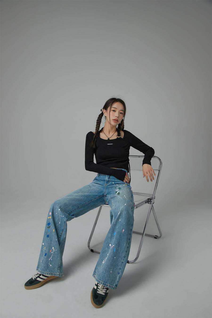 CHUU Colorful Paint Straight Fit Denim Jeans