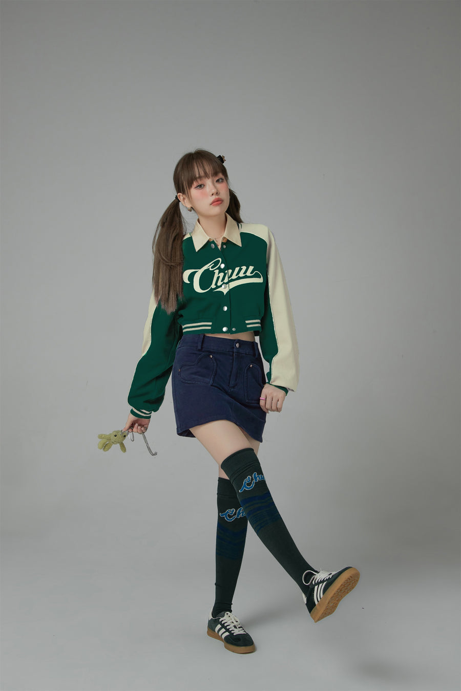 CHUU Joining Forces Crop Baseball Jacket