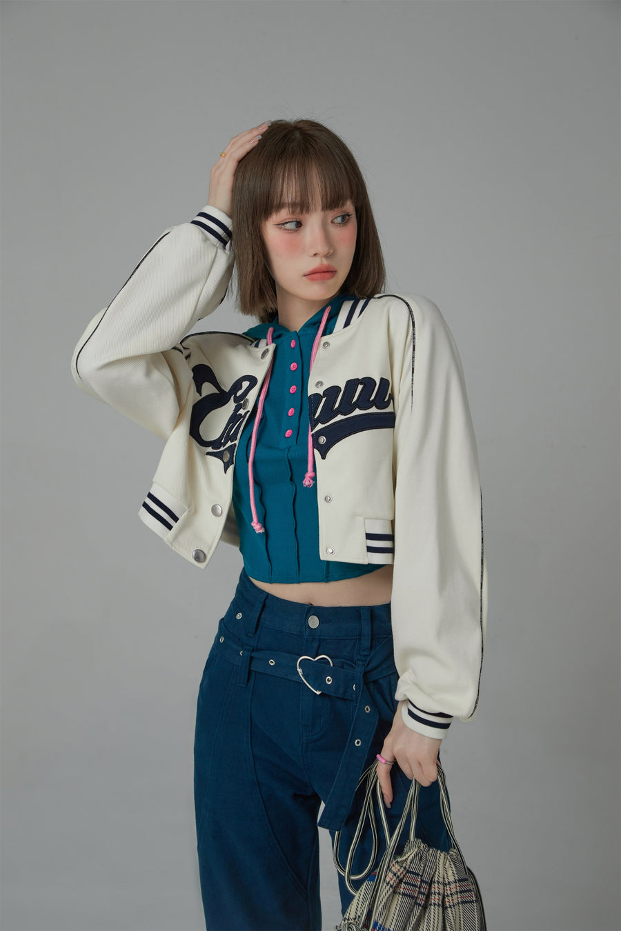 CHUU Joining Forces Crop Baseball Jacket